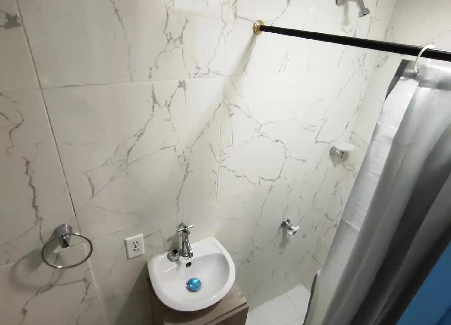 Em3-2g De 4 Hab En Zona Residencial Con Aire Acondicionado Wifi Y Parqueadero Apartamento
