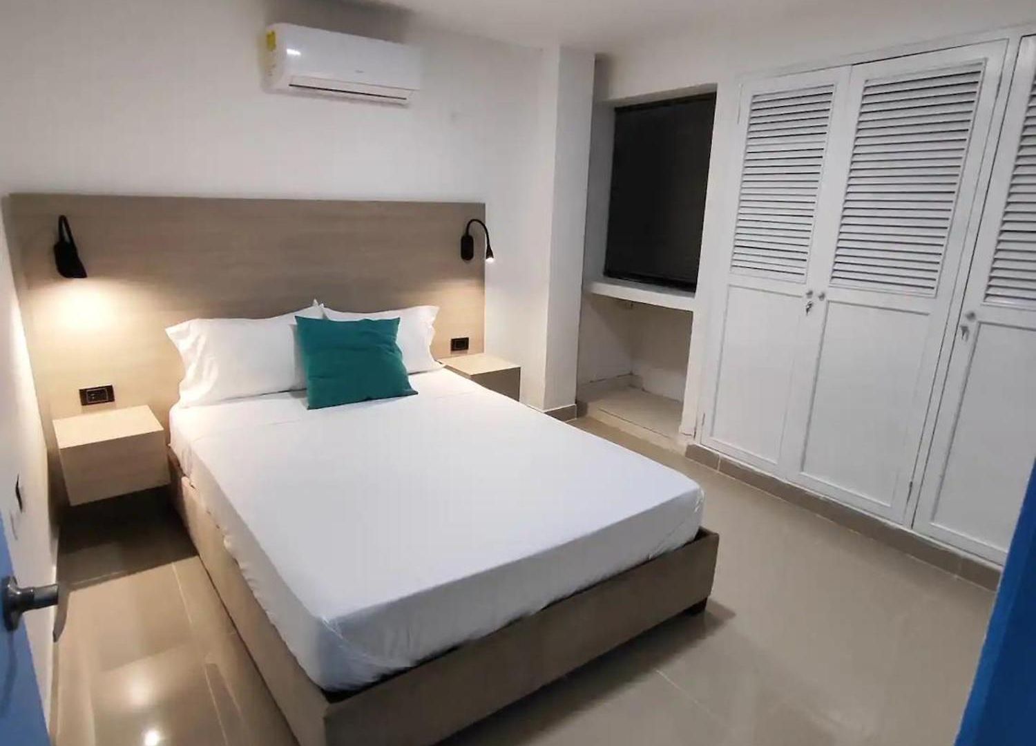 Em3-2g De 4 Hab En Zona Residencial Con Aire Acondicionado Wifi Y Parqueadero Apartamento Cartagena