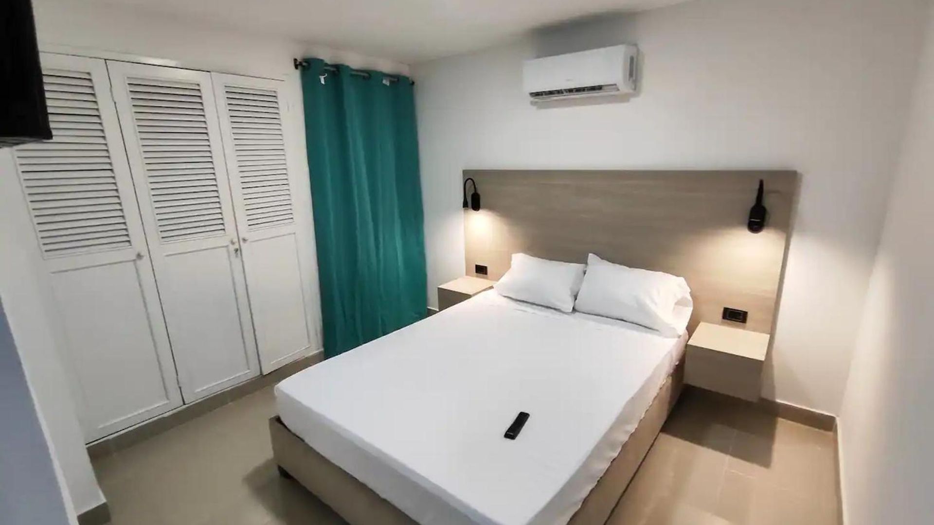 Apartamento Em3-2g De 4 Hab En Zona Residencial Con Aire Acondicionado Wifi Y Parqueadero *