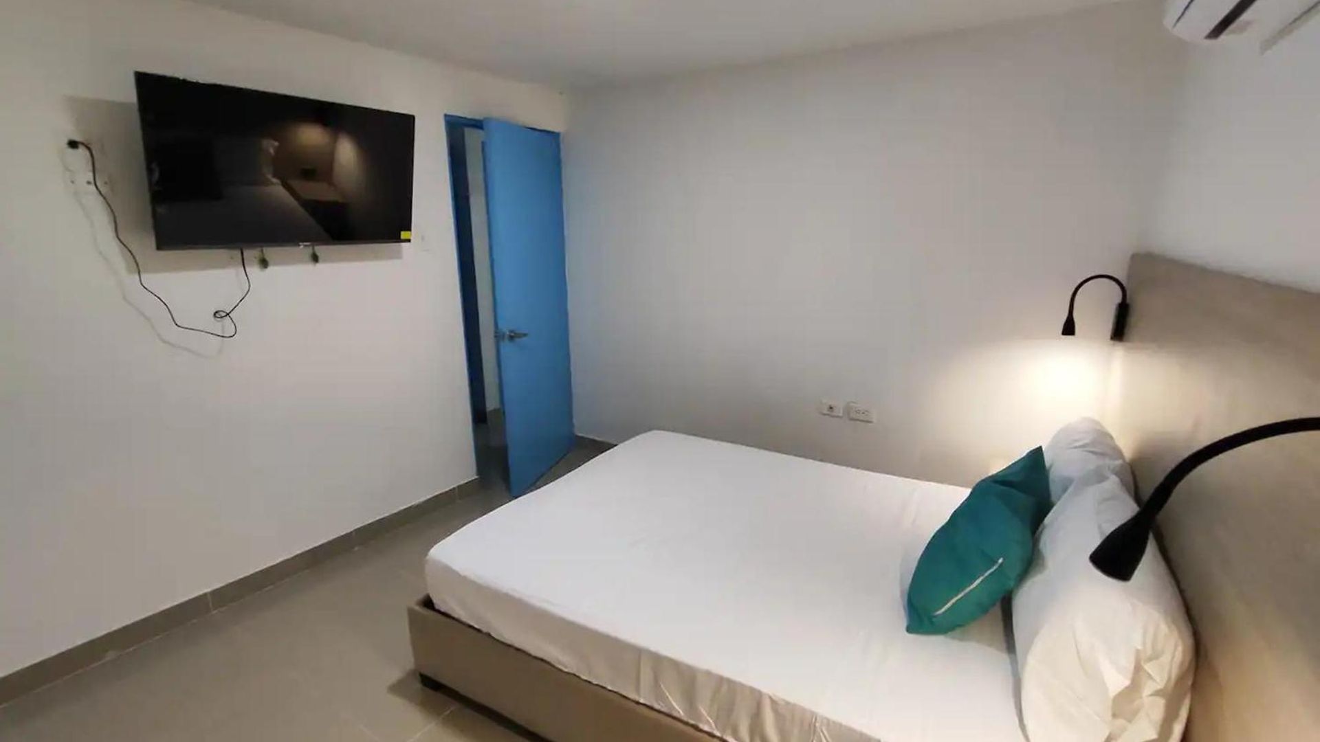 Apartamento Em3-2g De 4 Hab En Zona Residencial Con Aire Acondicionado Wifi Y Parqueadero *